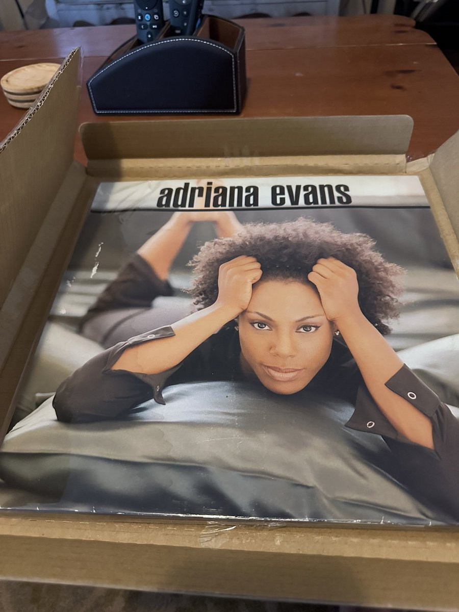 Finally, after years of searching, my grail has arrived from Japan: Adriana Evans’ self-titled debut album on vinyl. It’s been elusive, but now it’s mine. Fellow diggers, what’s your holy grail find? Share your crate-digging wins! 🎶 #AdrianaEvans #NeoSoul #CrateDigging