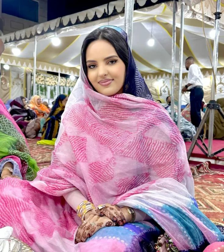 في كل تأخير خير حتى لو ما فهمت دلوقتي
بالحسانية:كل تعطيله فيها خير واخّر اللّٰه ما ينسى حدّ