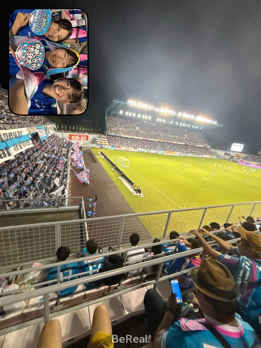 dkdhdl_a01's tweet image. おはようございます☀️
昨日は #九州ダービー
悔しかったけど楽しかった⚽️️🩵🩷

また今日から1週間頑張りましょう➰✊🏻

 #サガン鳥栖  #ONEHEART