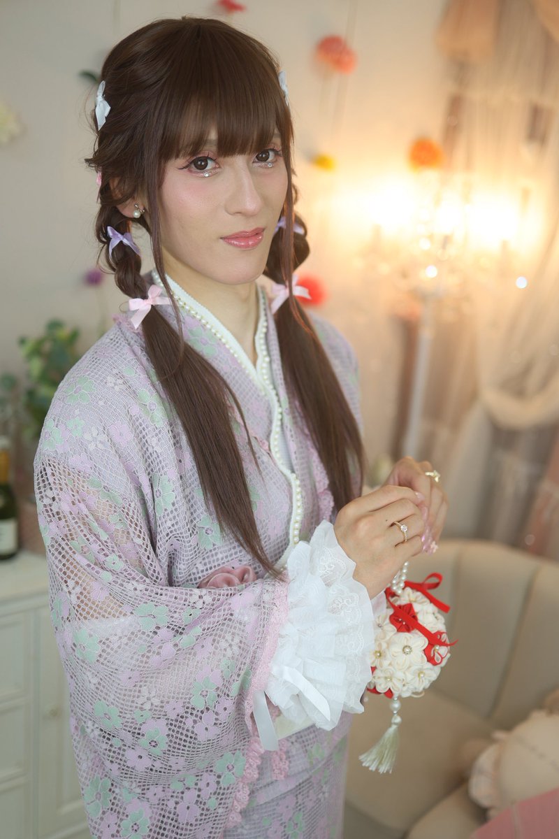 おはようございます☀️
お盆も終わって今週はいよいよ遠征に出かけます🥰
色々なサロンを巡るのでとても楽しみです✨

体調とお肌のコンディションは整えていきたいと思います😌