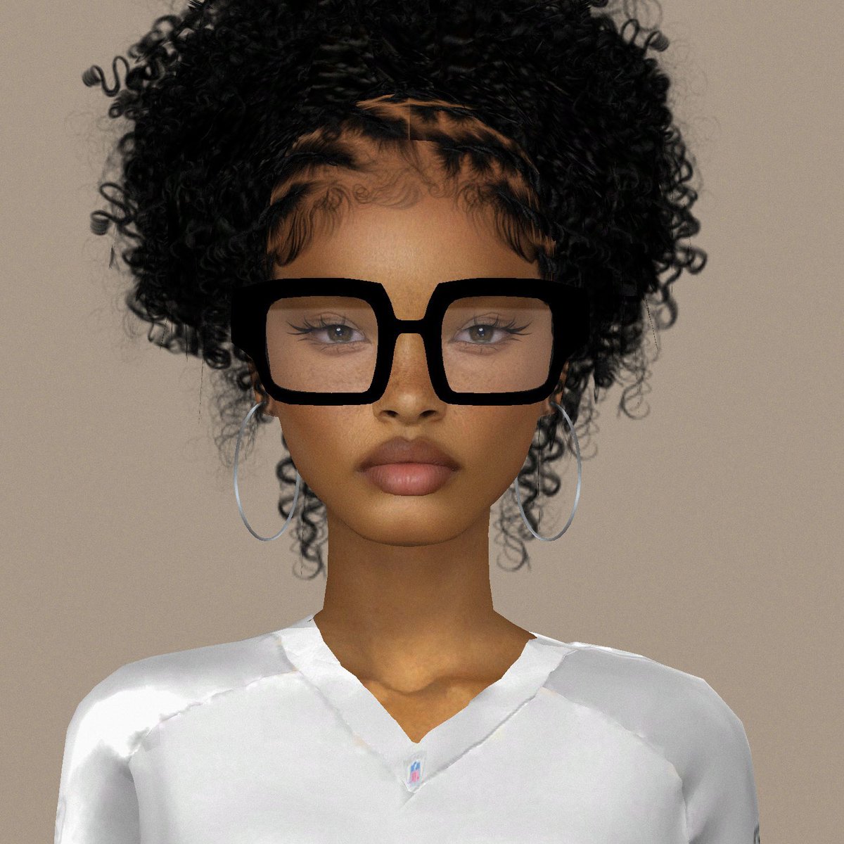 She lowkey reminds me of Halle Bailey