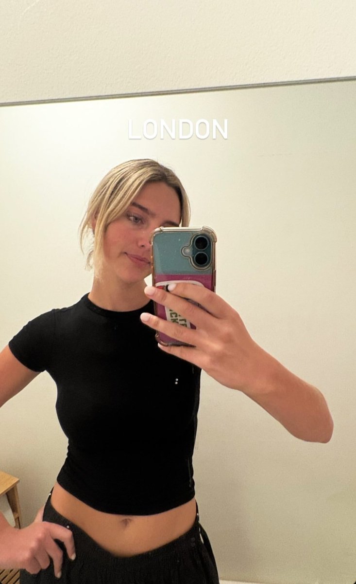 <a href="/AmazingPute/">AmazingPutefica</a> <a href="/algracersx/">🏳️‍🌈De Mónaco y con un propósito🎩</a> <a href="/elgoogleador/">GOOGLEador</a> <a href="/TodoMiss/">Todo Miss</a> <a href="/LaPortuLolipot/">Kassandra Lolipot</a> <a href="/MissKing7777/">King Totonova</a> <a href="/JuanieMarishka/">JuanieMarishka</a> <a href="/luisandrita/">Luisandrita</a> A propósito, nuestra muy querida y malvada <a href="/AmazingPute/">AmazingPutefica</a> tiene martirizados, azotados y pasando un desagradable domingo a sus asiduos visitantes de IG porque les aseguró que Clara no fue llamada por la mamá de las enanas, Doña Nina, ya que se encuentra en Londres pagando la renta.