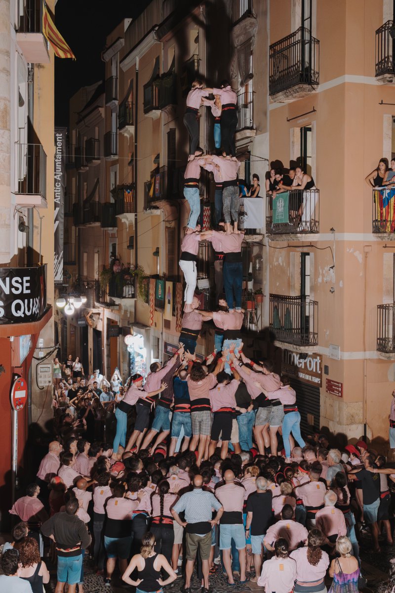 Xiquets de Tarragona tweet media