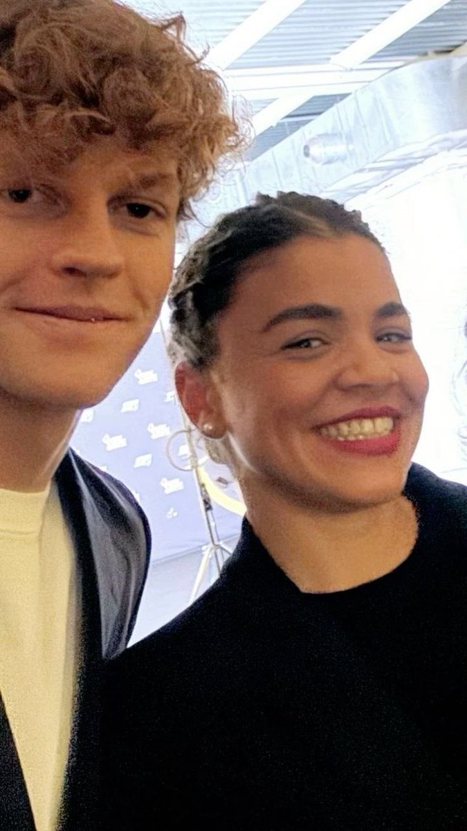 Two of a kind ♥️ 
Jannik + Jasmine = Finale 🇮🇹