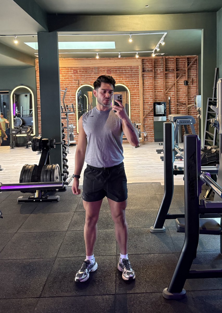 justrubenn__'s tweet photo. Sunday funday at the lab 🧪 https://t.co/Zxud3w2SL6