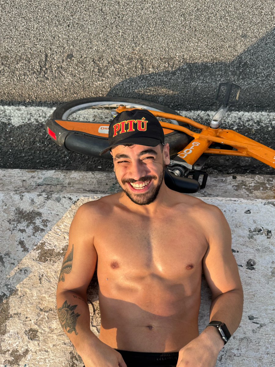 ruanmiller's tweet image. Oi, bora andar de bike? 🥹