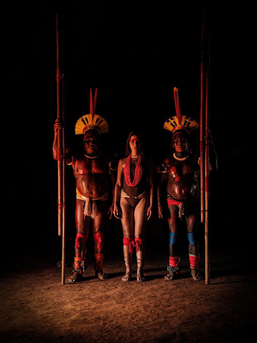 cara, o peso que essa foto tem é surreal. pqp.