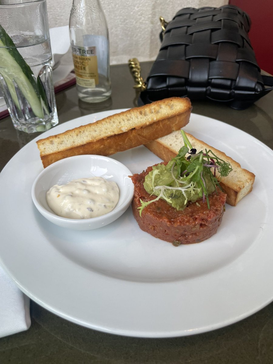 beverdamn's tweet photo. Viennese food was good but I think it could be beat https://t.co/ssKOTZtgrA