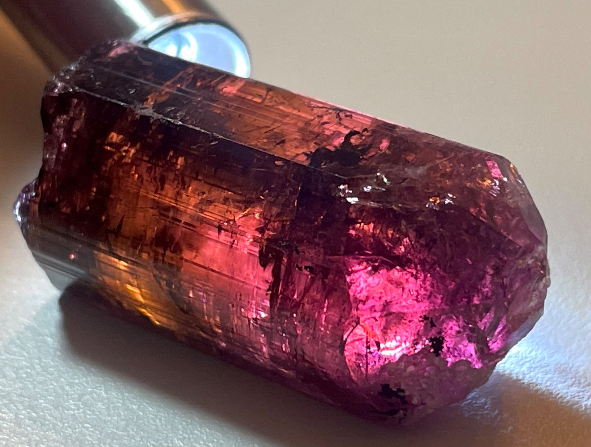 おはようトルマリン🍬✨
Baixão mine 🇧🇷
Duo Pocket 1 of 2 
#tourmaline