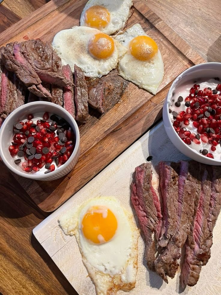 AlpacaAurelius's tweet photo. health used to mean going plant based and eating more salads

now it means eating steak, lots of butter, getting full body raw sunlight and buying chickens

we are so back https://t.co/yoWuXBSF8u