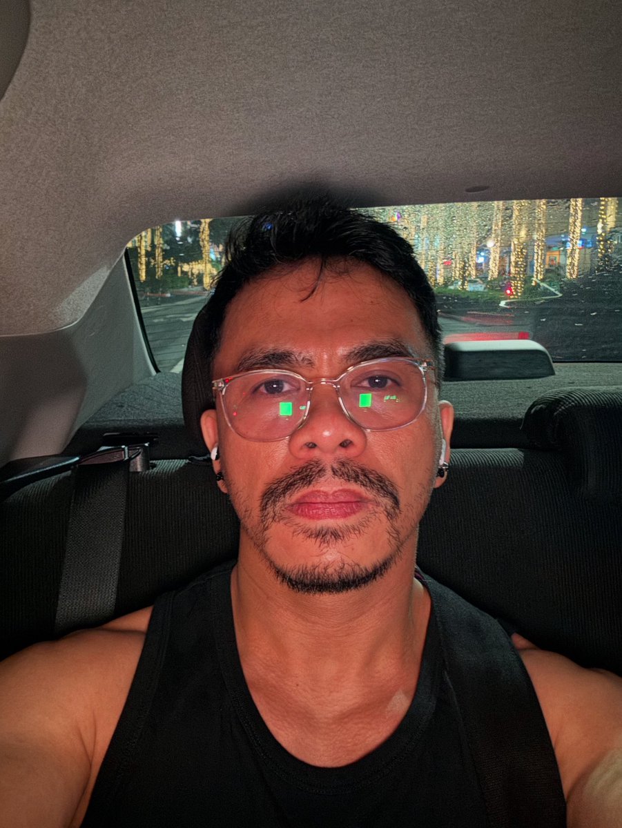 jerebi's tweet photo. Not sure. Just ‘aged’ I guess.

Masungit pa din though.
25                                       (almost 40) https://t.co/hNLKYAxYPX