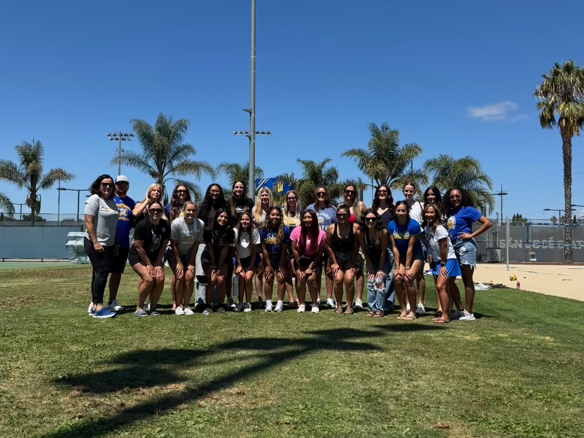 SanJoseStateSB's tweet photo. Got the band back together today to support @sjsuwsoc at the Annual Athlete Welcome Back! Great to see everyone! @SJSU @SJSUAthletics 
#AllSpartans https://t.co/zdHGZ3AQej