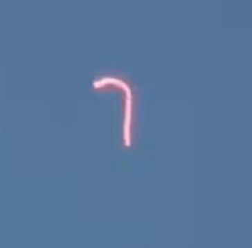 LwMark1134's tweet photo. Best footage you will see of the sky serpents /snakes
Unidentified Aerial biological entity
Video: https://t.co/TZs9PmK3Zu
Subscribe to eyes on cinema on YouTube! They got the good stuff!
#disclosure #uap #ufo #aliens #ebani #nhi #nhe #ufotwitter #eyesoncinema https://t.co/6dWdBwqQhh
