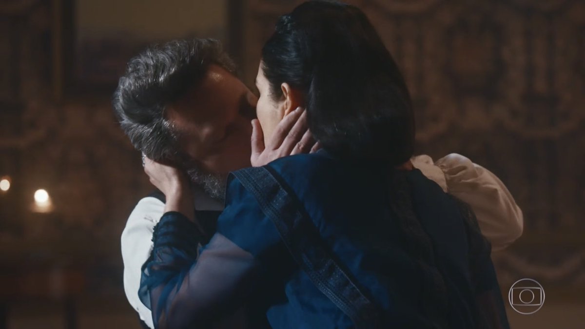 biabatella's tweet image. Meu maior desvio de caráter foi shippar pedresa