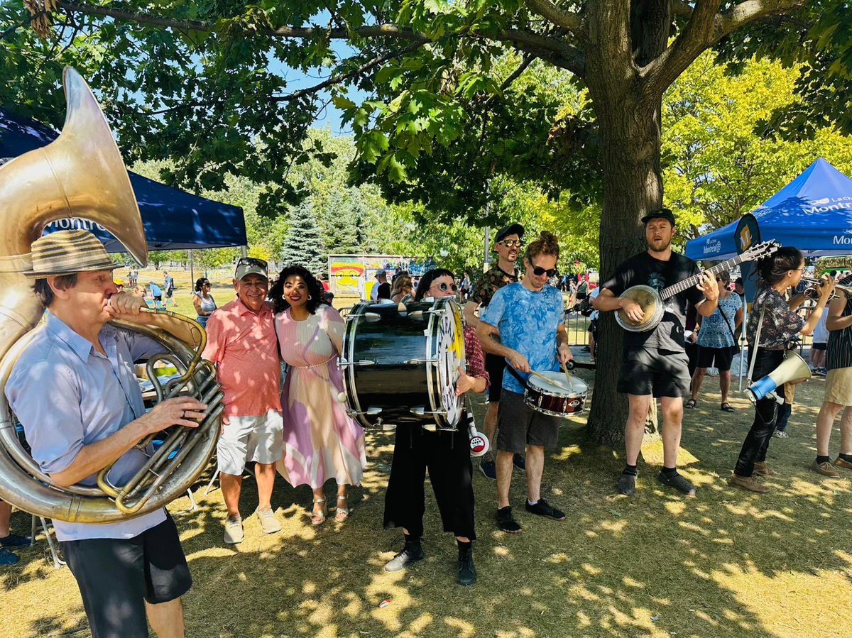 Quelle belle fin de semaine à l’occasion de la Fête de Lachine ! 🎉

La musique, la nourriture délicieuse, le divertissement familial et l’incroyable atmosphère de communauté font de ce festival le véritable cœur de Lachine. 💙

Nous avons déjà hâte à l’année prochaine ! 🙌