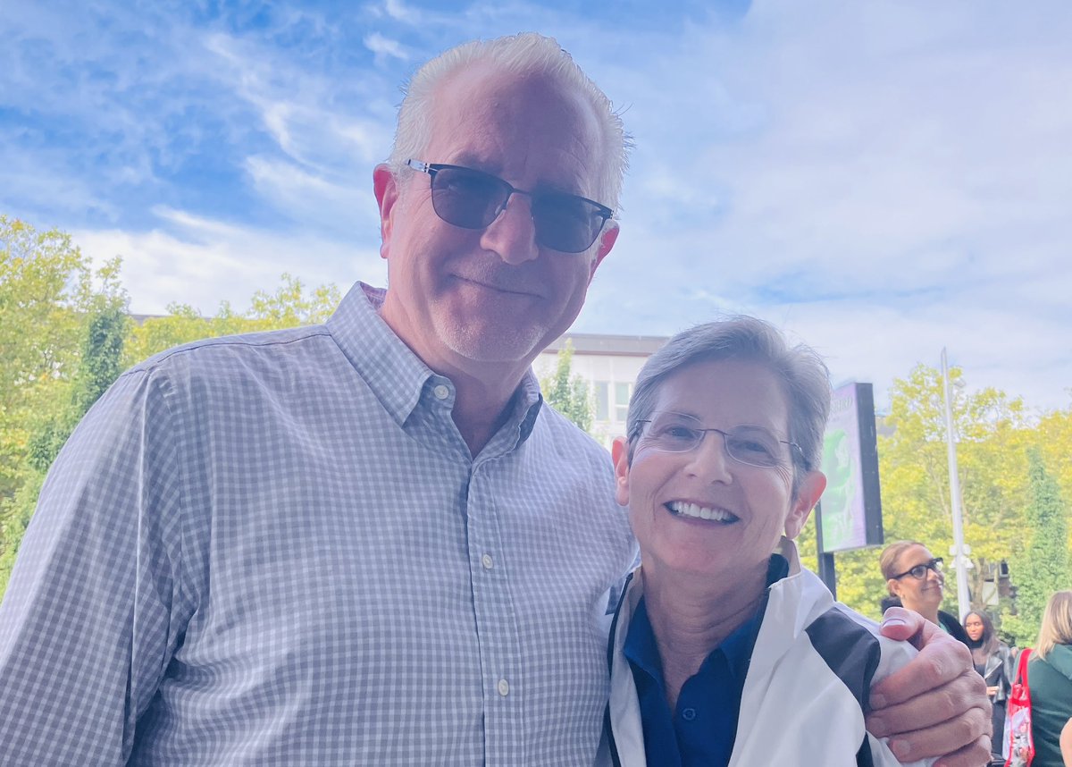 OGs at Sue Bird statue unveiling ceremony.