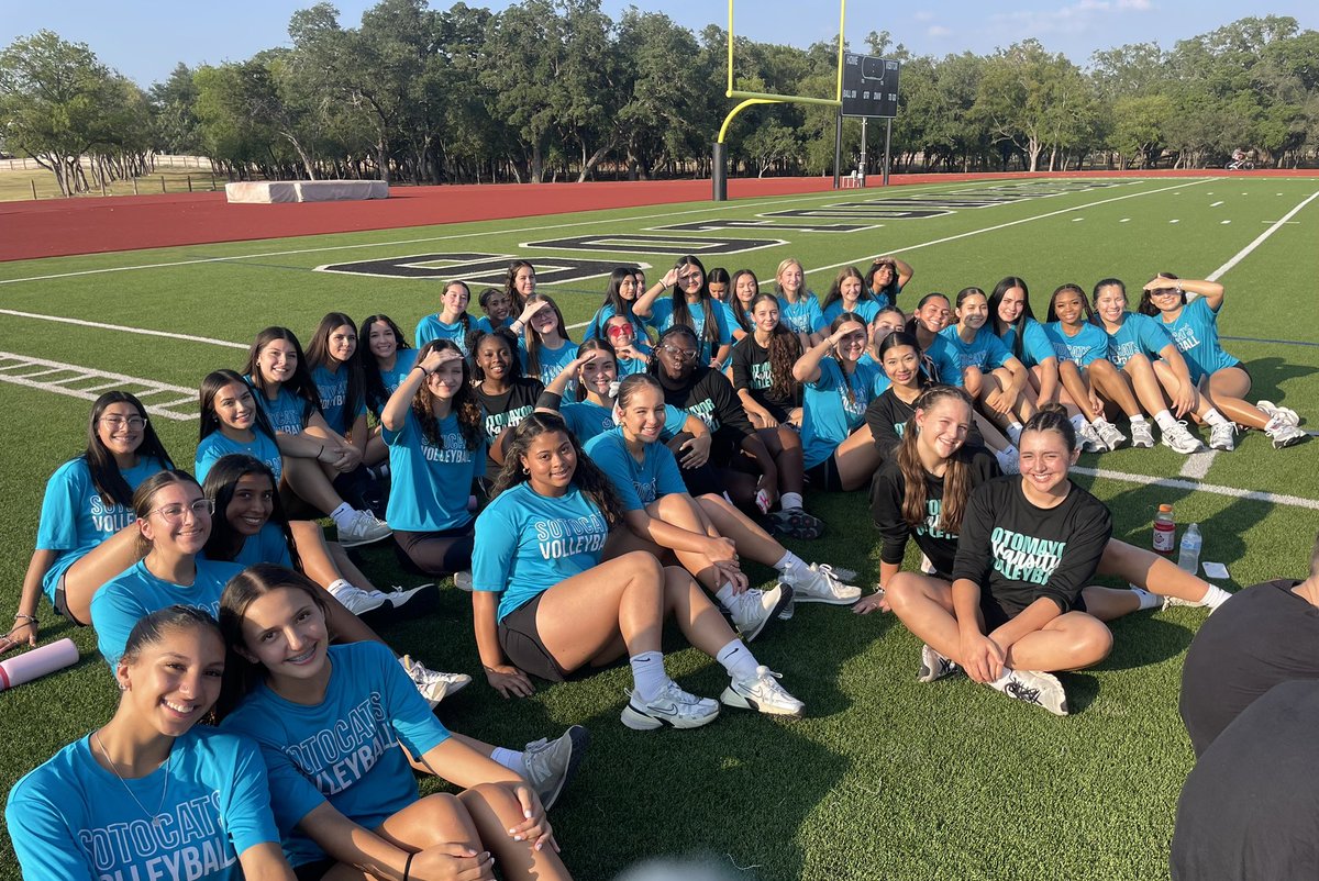 Sotomayor Volleyball tweet media