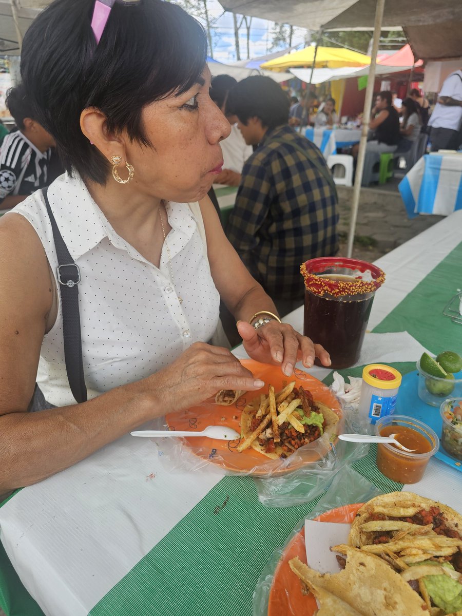 cochimonch's tweet photo. Este va hacer el mejor date que voy a tener en mi perra vida 🫶 #SorryMon https://t.co/jllClRlDEy