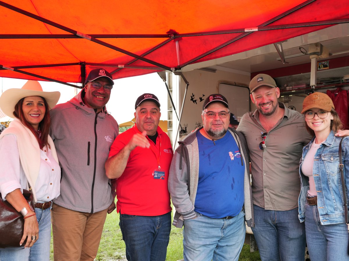 La 47e édition de la Foire de Bourail s’est achevée hier, réunissant 24 000 participants. Evénement emblématique, elle met en lumière le savoir-faire de la Brousse. Le président Alcide Ponga et Christopher Gygès s'y sont rendus vendredi.