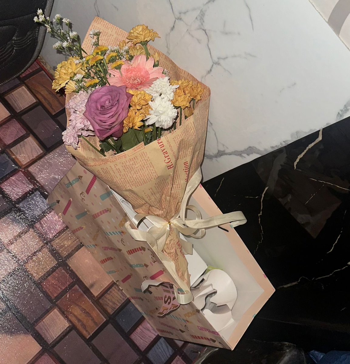 Fefavorite's tweet image. Thx u 🤍