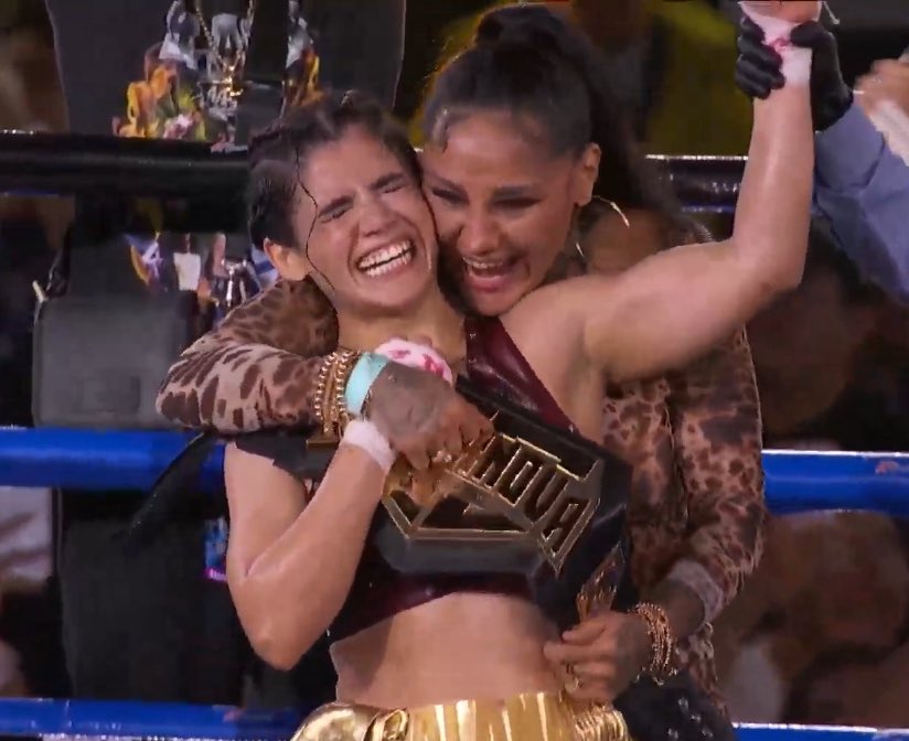 esgon531's tweet photo. Siiiiii!! Maldita sea siiiii!! Sabía que ibas a ganar siempre lo supe, muy bien echo enana felicidades @alanafloresf #SupernovaStrikersAmigo #SupernovaOrigenes #Mexico #Campeona https://t.co/GbMy4NqDnh
