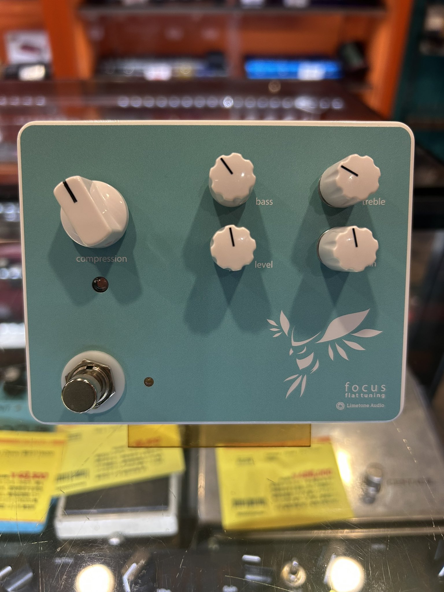 ベース lime tone audio Focus flat tuning ベース lime tone audio Focus flat tuning Limetone Audio