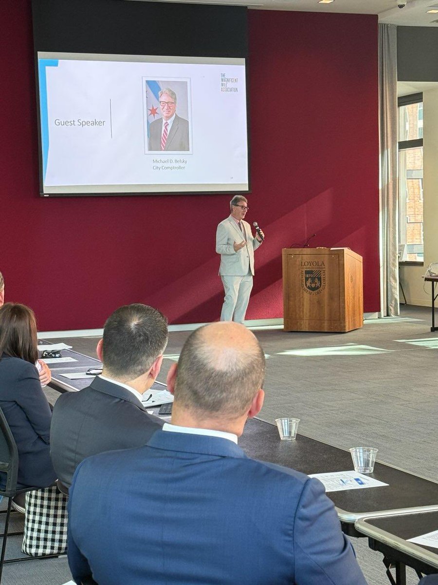 ChicagoDOF's tweet image. City Comptroller Michael Belsky joined the Magnificent Mile Association’s August Executive Board &amp;amp; Board of Directors Meeting, sharing the critical work Chicago’s fiscal team is leading. Despite challenges, Chicago's focus remains clear: strengthening the City’s financial future.