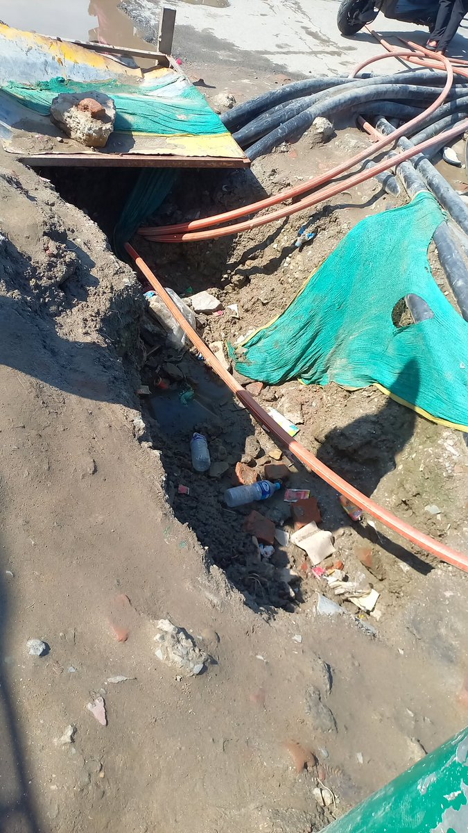 आमादाब्लम tweet media