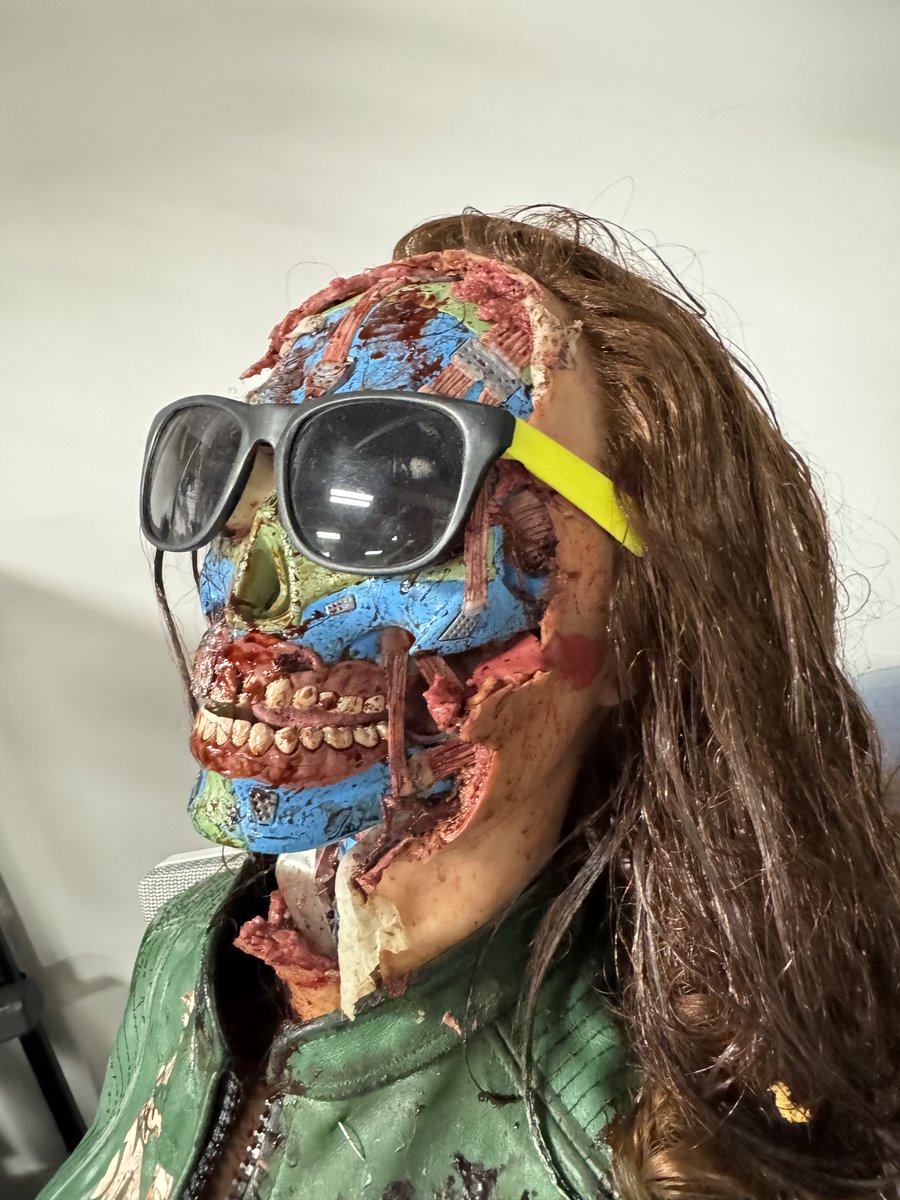 Neill Blomkamp tweet media