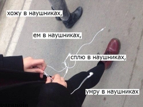 Roberto (parody account) (@robertomustdie) on Twitter photo 