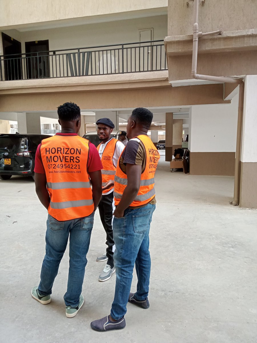 Mkifika site, client aseme ameambiwa nyumba iko 7th floor, sio ground floor, na hakuna lift!

Anyway hizo ni shida tunajua kudeal nazo.

Talk to us today. 
Tel 0724954221
What'sApp +254100305007.