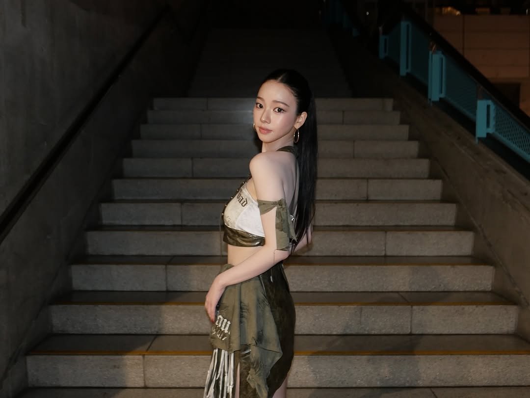 The Soft-Pawed Furce, Cherine tweet media