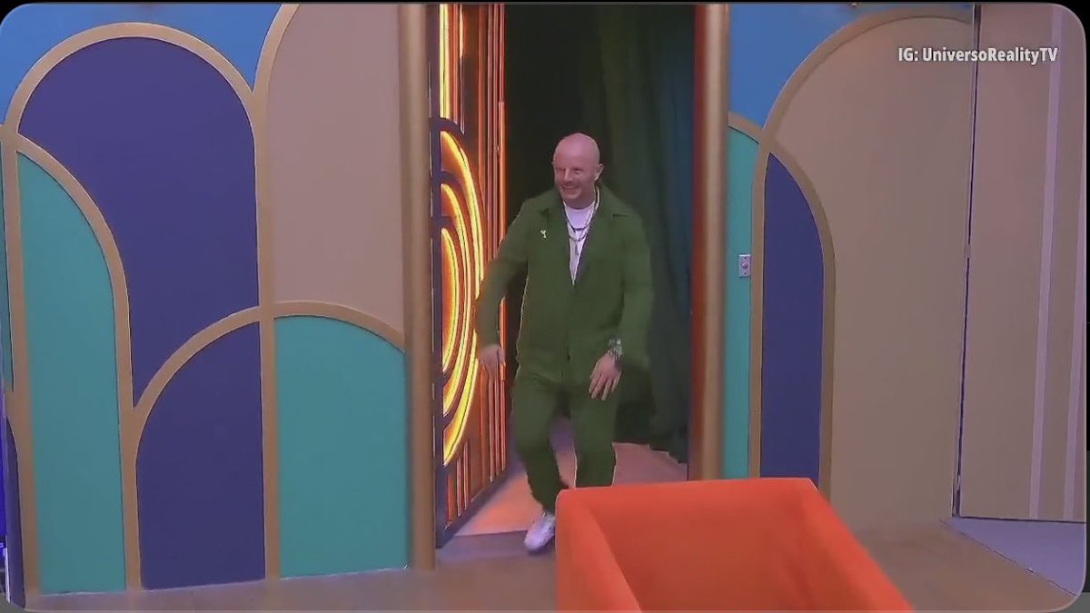 EL SEGUNDO PARTICIPANTE EN REGRESAR A LA CASA ES #FACUNDO 

#LaCasaDeLosFamososMx
#LaCasaDeLosFamososMéxico