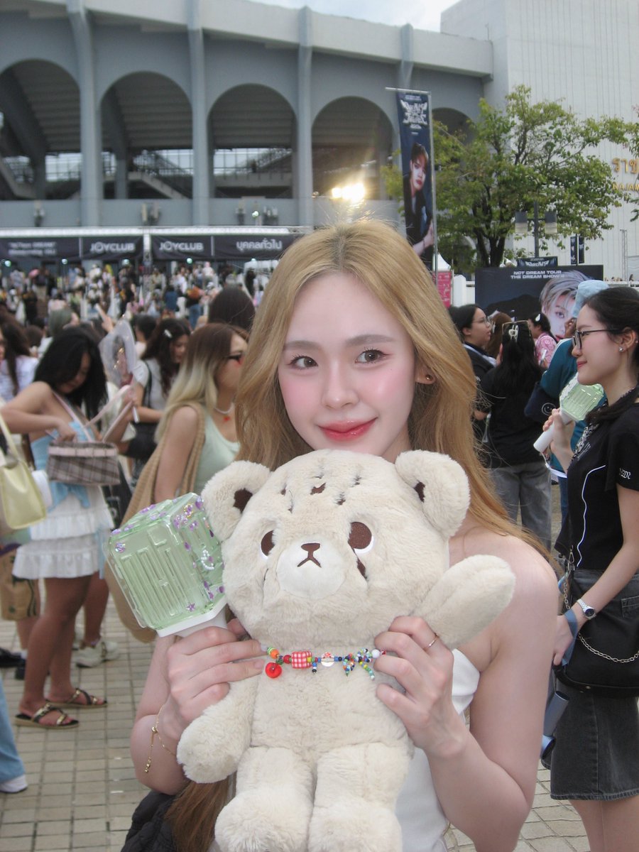 จูนววม tweet media