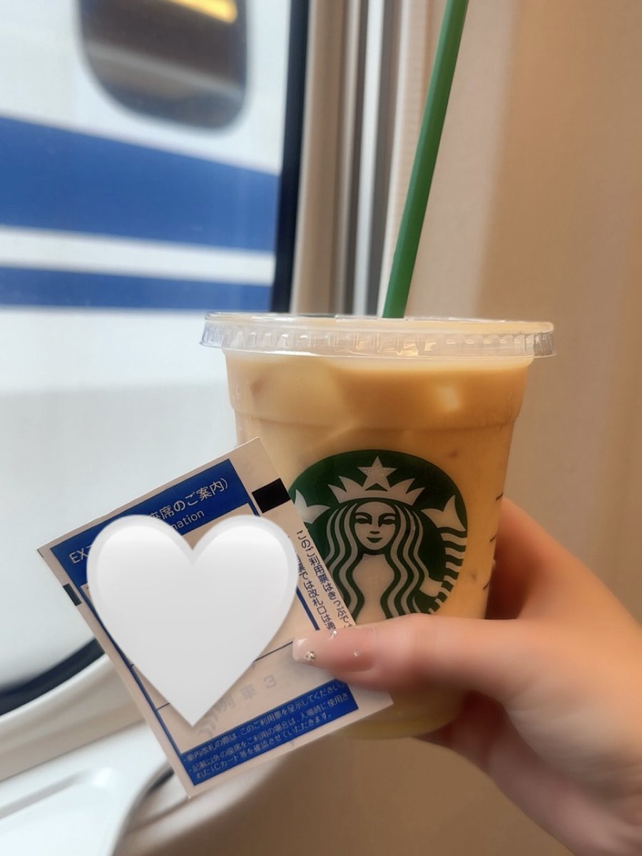 お盆明けの今週は、なんと平日まるっと5日間出張(＞＜)

朝から大好きなほうじ茶クラシックティーラテで
気合いチャージです✊🏻🤍