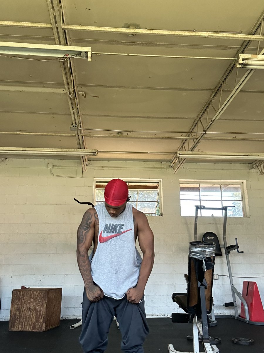 51🚶🏿 tweet media