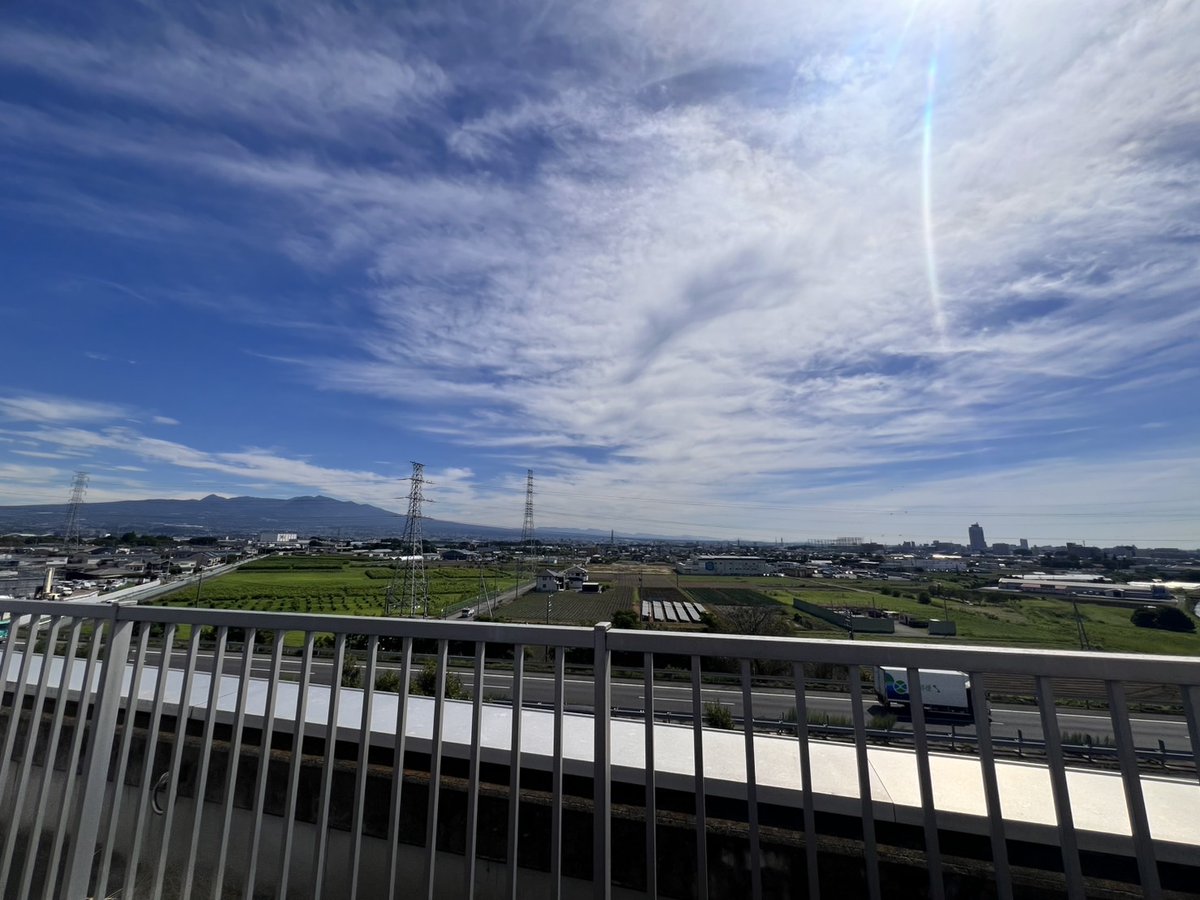 ＼おはようございます／
8月18日（月）群馬県　#高崎市☀️
群馬工場@ほっしーです

皆さんお久しぶりです🙋‍♀️
2週間ぶりの投稿になってしまいましたが、皆さんはお盆はどうお過ごしでしたか？
私はお墓参り以外にはほとんど外出をしませんでした😇

お仕事だった方は1週間お疲れ様でした🙇‍♀️