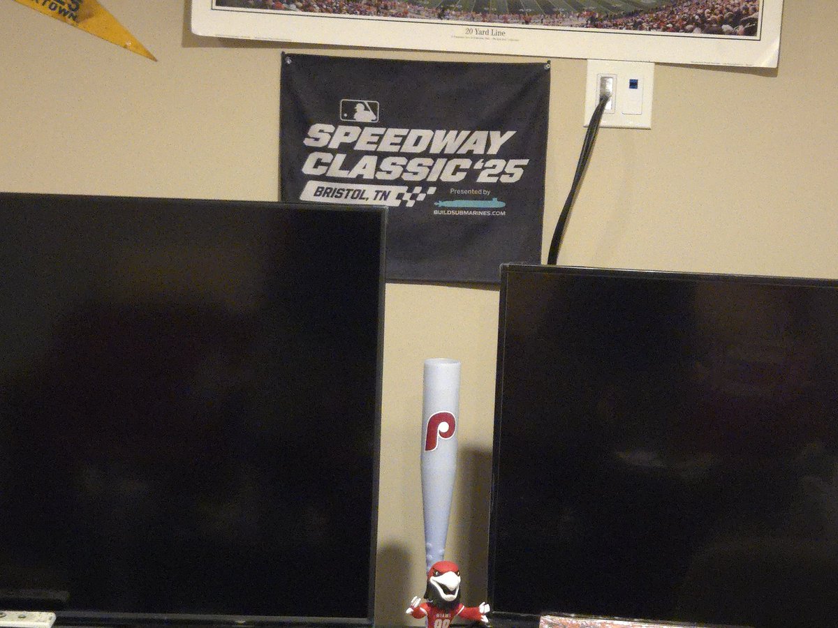 davaf2000's tweet photo. #SpeedwayClassic is up
@CincyJoshua https://t.co/DGZb7QM6AY