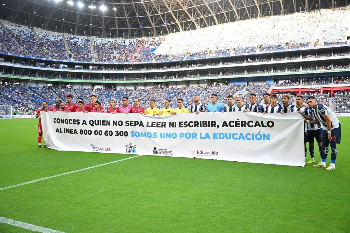 Liga BBVA MX (@ligabbvamx) on Twitter photo ¡Jugamos en pro de la alfabetización! 🤝
Tú también puedes ayudar. 🙌
<a href="/INEAmx/">INEA</a> | <a href="/SEP_mx/">SEP México</a> | <a href="/FMF/">Federación Mexicana de Futbol</a> ¡Jugamos en pro de la alfabetización! 🤝
Tú también puedes ayudar. 🙌
<a href="/INEAmx/">INEA</a> | <a href="/SEP_mx/">SEP México</a> | <a href="/FMF/">Federación Mexicana de Futbol</a>