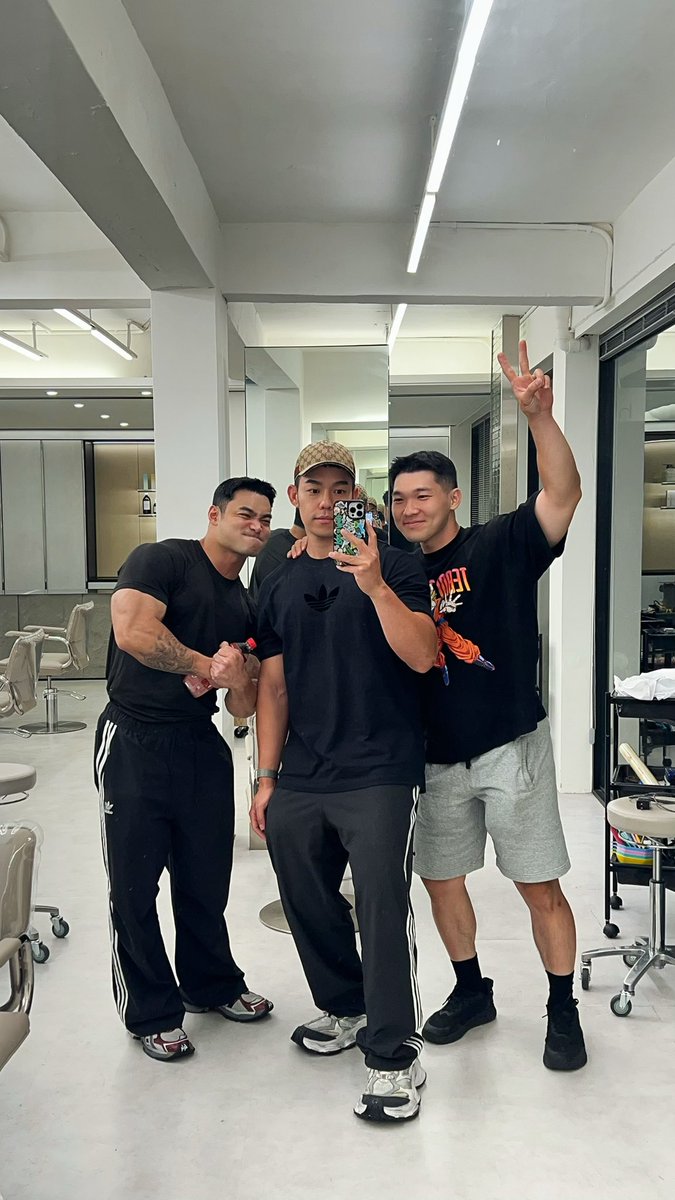 🐑🐑 (@leechengyangtw) on Twitter photo 