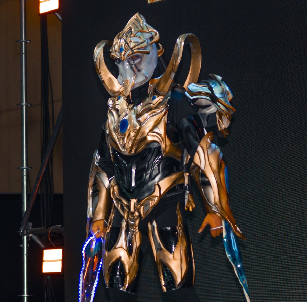 안산때 폼마님 아트룩스하고 계셨더니 자연스럽게 팀코가 모여지던데...
우리장르는 팀코가 안됨.....