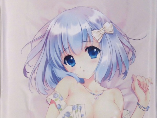 asym_l's tweet photo. @beni_carnelian この抱き枕を復刻する機会がありますかcarnelian先生、これは私の大好きな抱き枕です https://t.co/lCnCusHzu9