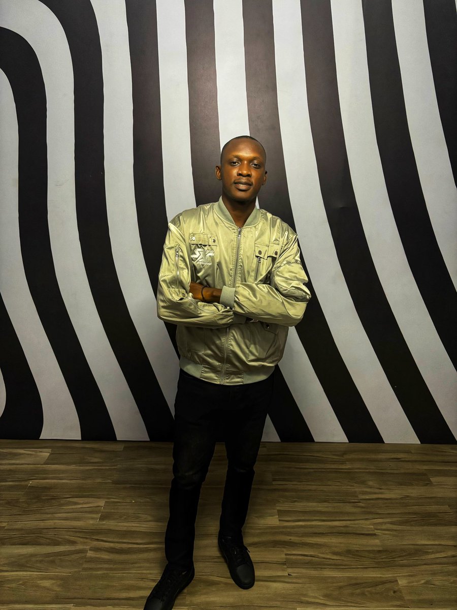 iamoyekan's tweet image. It’s my Birthday! 🎂🎈🎈🎈

I’m so grateful to God for the gift of life, and His undeniable blessings.
Here’s to trusting in God the more, and to celebrating every win and progress!

Cheers to a new age of Greatnessssssss!! 

#HappyBirthdayToMe  #AugustBorn