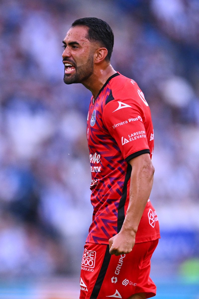 Comienza la segunda mitad.

¡Vamos, Maza! Sin bajar los brazos.