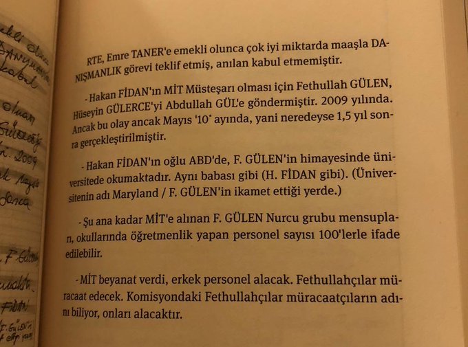 MusSeyfKilic's tweet photo. Cezaevinde vefat eden eski MİT Dış Operasyonlar Daire Başkanı Kaşif Kozinoğlu’nun, Balyoz sürecinde cezaevinde yazdığı mektuplardan oluşan kitapta Hakan Fidan ile ilgili yazdıkları https://t.co/H8882ZVSqG