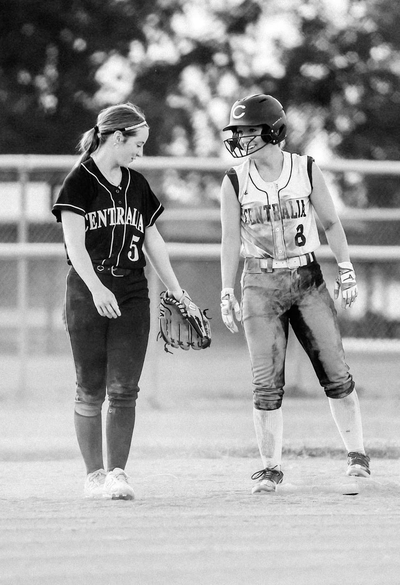 Blakely VanDyke (@blakelyv2028) on Twitter photo First live game reps in a scrimmage since injury took me out 5 months ago… feeling pretty ✈️
✝️ “For they all gave out of their surplus, but she out of her poverty has put in everything she had - all she had to live on.” ”
Mark 12:44 CSB
🙏🏻
<a href="/NWCSoftball/">Northwestern College Softball 🥎</a> <a href="/NCSA_Softball/">NCSA Softball</a> First live game reps in a scrimmage since injury took me out 5 months ago… feeling pretty ✈️
✝️ “For they all gave out of their surplus, but she out of her poverty has put in everything she had - all she had to live on.” ”
Mark 12:44 CSB
🙏🏻
<a href="/NWCSoftball/">Northwestern College Softball 🥎</a> <a href="/NCSA_Softball/">NCSA Softball</a>