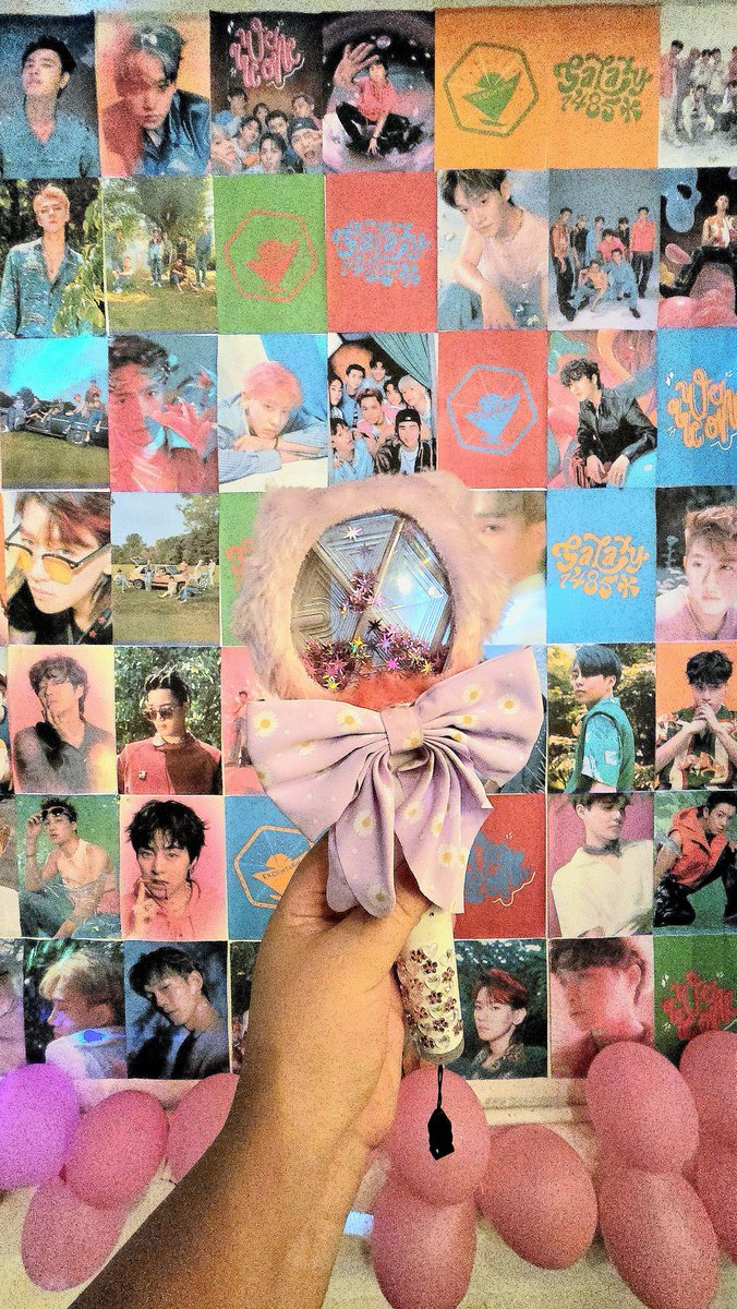 babyseokr's tweet photo. Hoje foi o #galaxy1485 aqui da @exofortalbar e eu to mortaaaaaaaaaaa sem alma acabada.... nem cheguei em casa ainda sos mas foi tudo maravilhoso amem deus to muito feliz 😭💖 https://t.co/p3k0MeWTj3