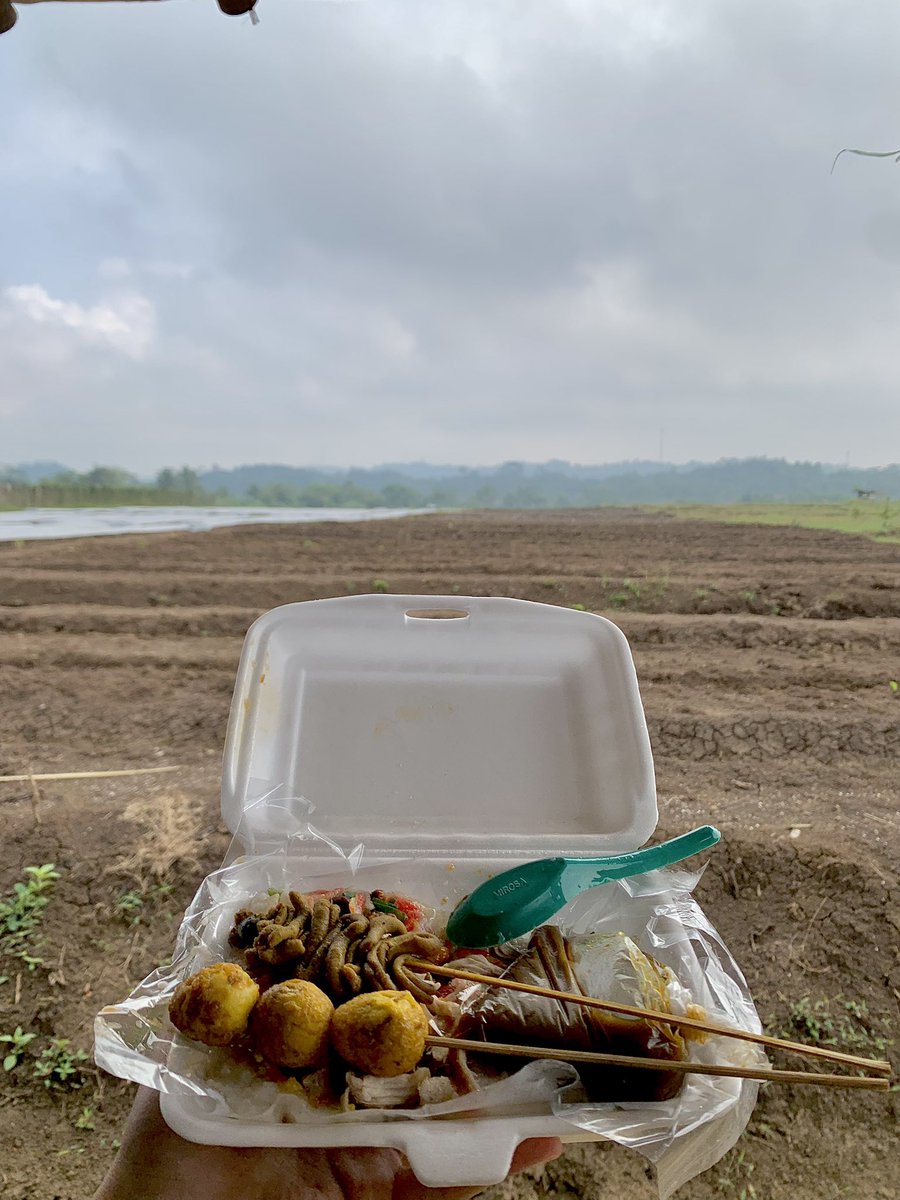 cupihere's tweet image. sarapan yg menyegarkan bukan