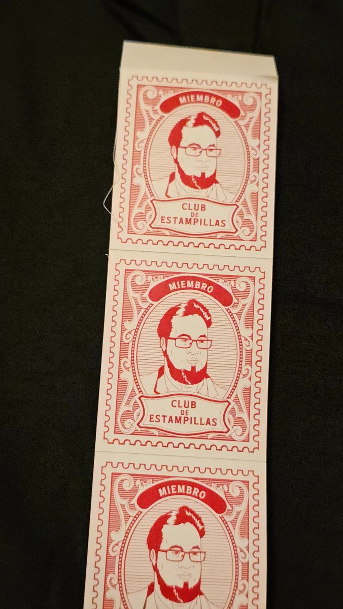 Llegaron!!!!!, ahora es mas real que nunca el club de estampillas de <a href="/ChubbyAdrian/">Adrian Araya</a>, esta increíble el detalle de las estampillas, a <a href="/RodriguezE1209/">Edda Rodríguez</a> y a mi nos encantaron.
Gracias por tanto <a href="/3ChubbyB/">3 Gordos Bastardos</a>
<a href="/ChubbyGris/">Gris</a> <a href="/ChubbyEze/">Ezequiel Segura</a> <a href="/ChubbyElRafa/">Rafael</a>