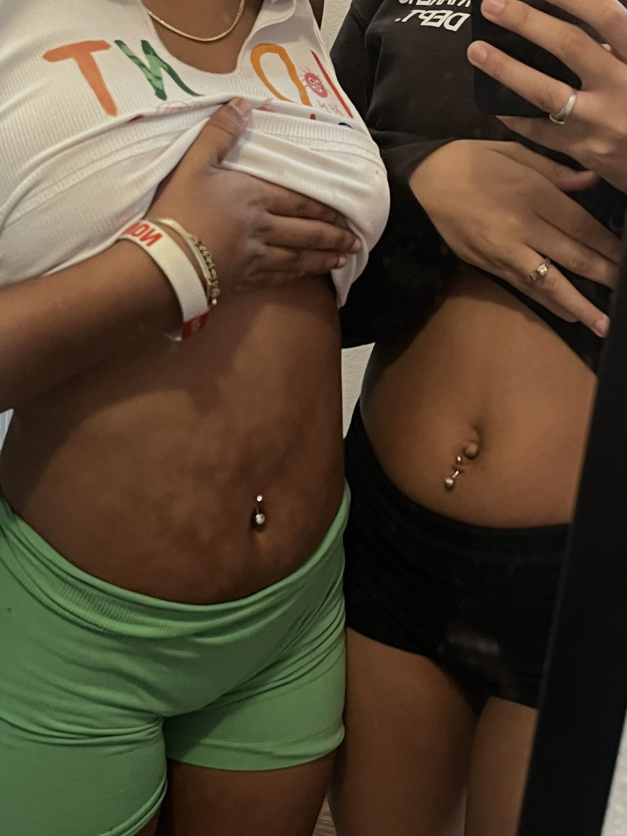 _uniquemonique_'s tweet photo. we stay piecing e/o up https://t.co/faCyb53ePK